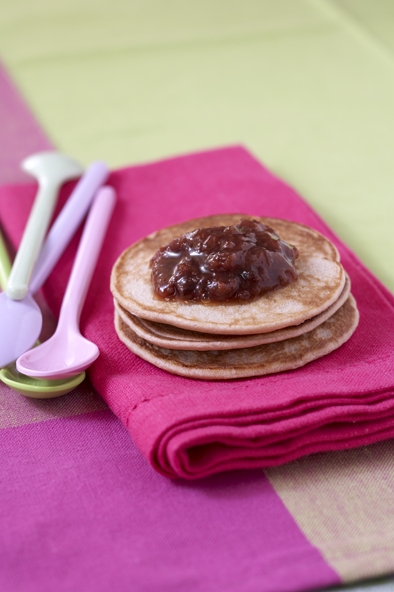 Pancakes à la Fruitée Intense Cassis. Bonne Maman