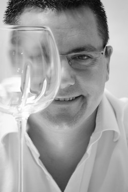Arnaud Baratte lance son site et sa gamme de verres Helicium