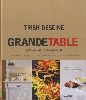 Grande table, petite cuisine