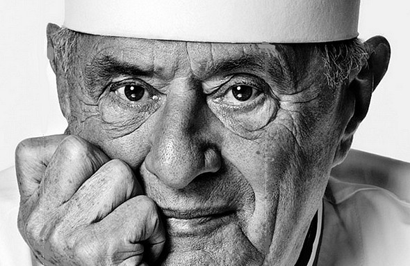 Paul Bocuse placé en observation dans une clinique de Lyon