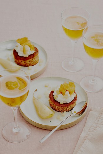 Poire pochée au cidre Poiré et son moelleux à la crème de marrons