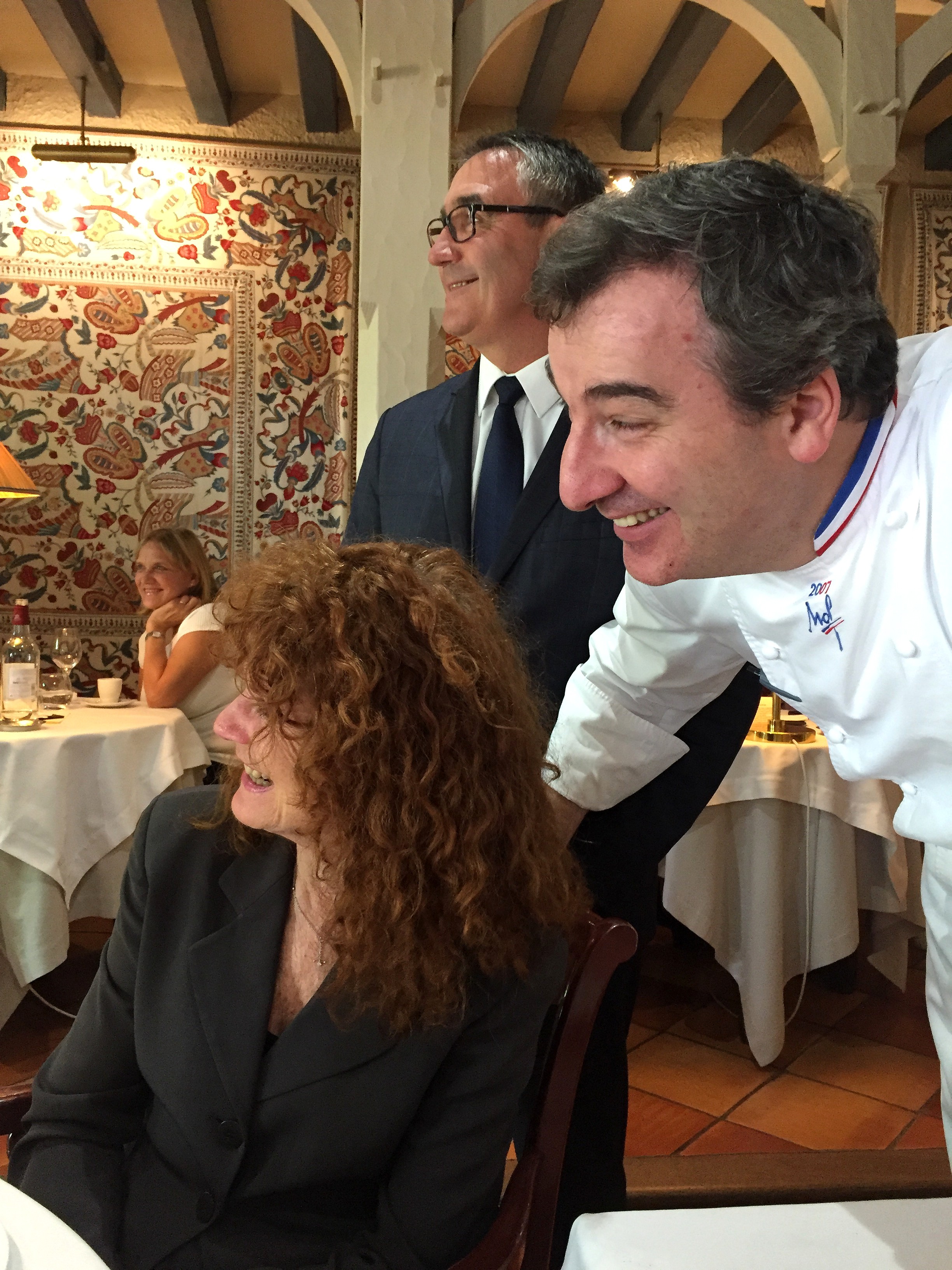 Julia avec le chef du vieux logis Vincent Arnould -