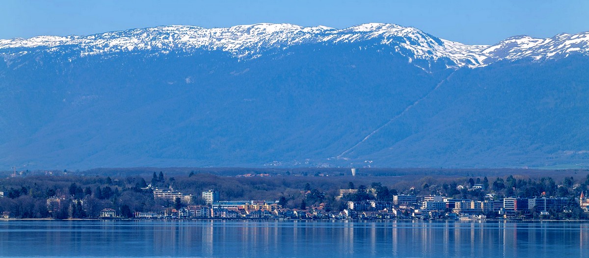 lac et montagnes ©DR