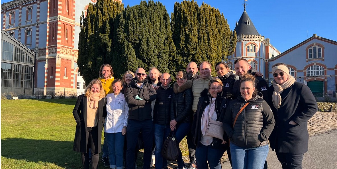 Delégation JRE France en visite à la Maison Vranken-Pommery à Reims ©DR