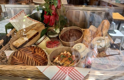idée de picnic en vitrine ©DR