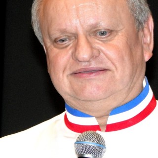 ROBUCHON Joël gros plan