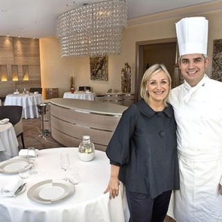 benoit-violier-et-sa-femme-brigitte-dans-le-plus-beau-restaurant-de-la-planete-gastro-c2a9gbosshard