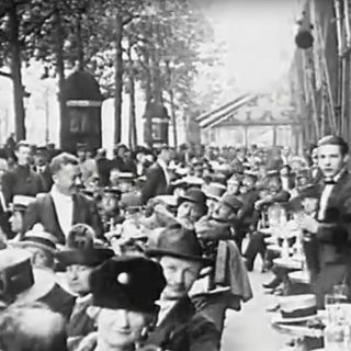 sur les boulevards paris 1920